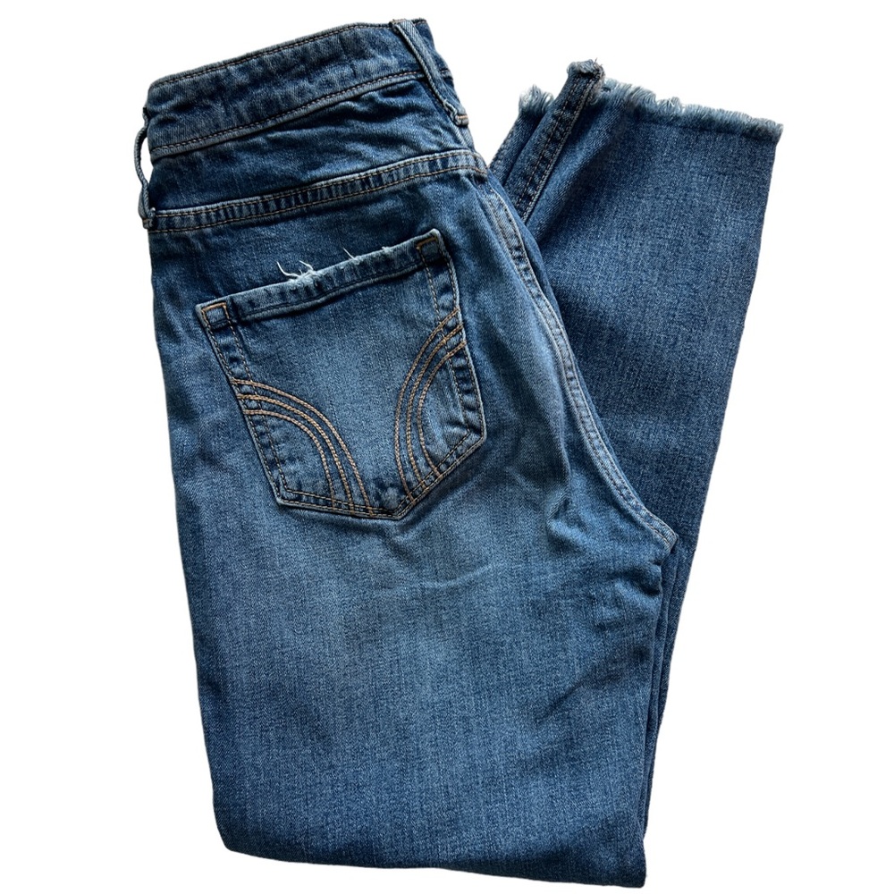 Hollister Jean